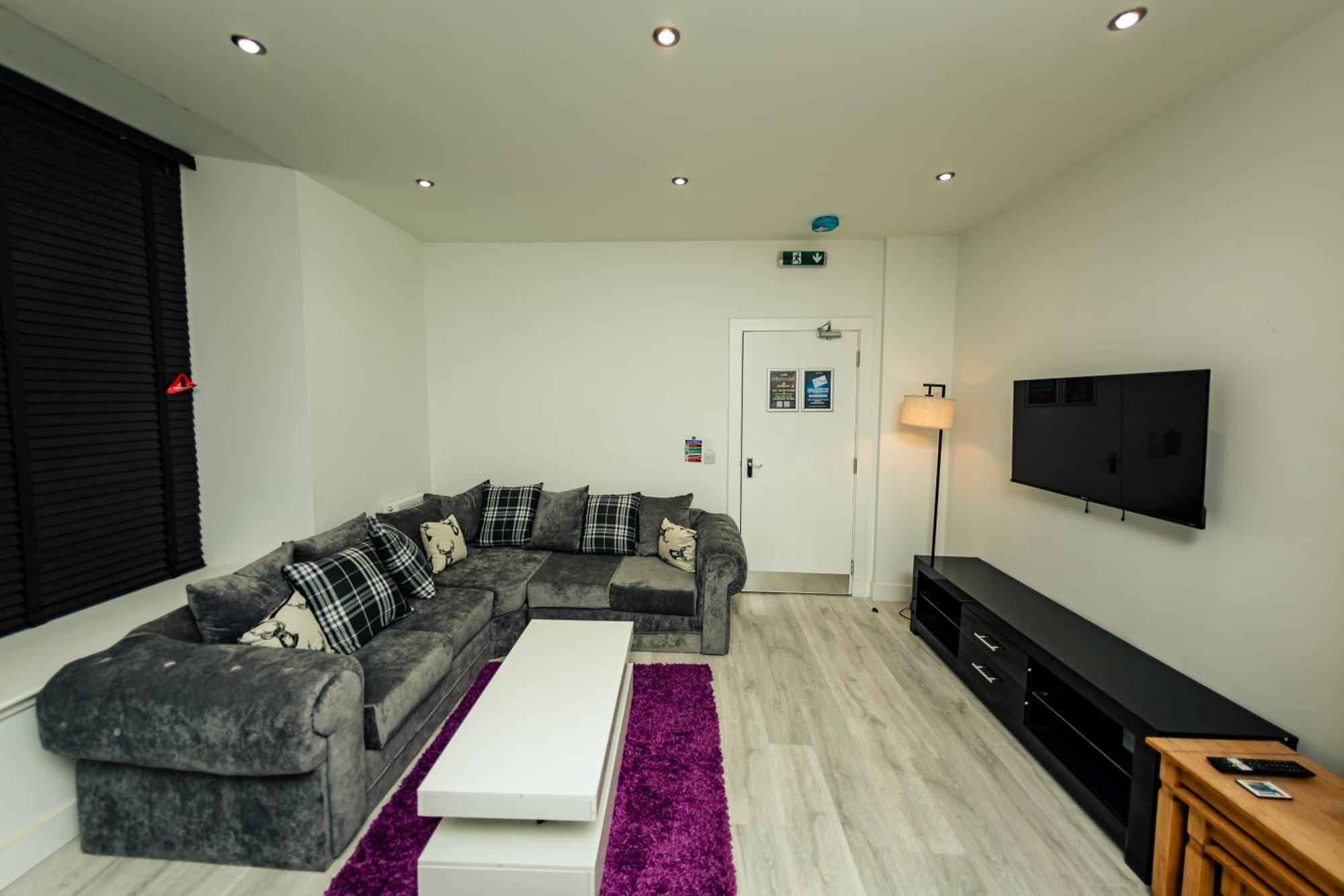 Cheerz Apartments Aberdeen Buitenkant foto